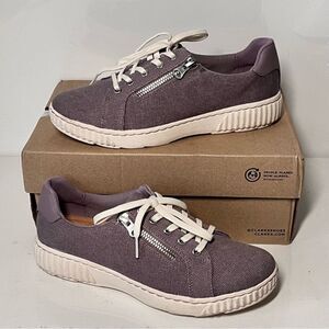 Clarks Caroline Echo Lace-Up Sneakers